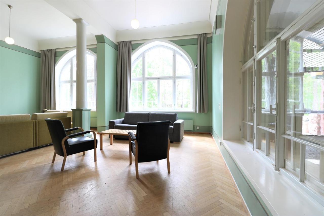 Forenom Hostel Roeykkae Kiljava Kültér fotó