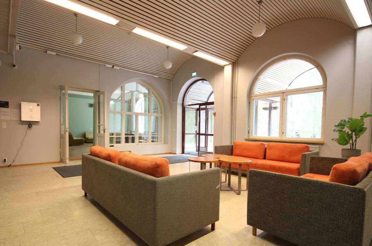 Forenom Hostel Roeykkae Kiljava Kültér fotó