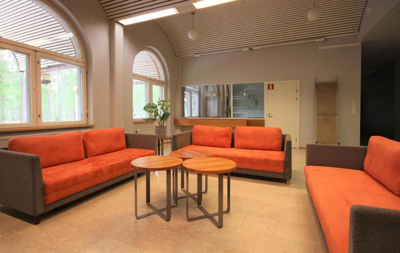 Forenom Hostel Roeykkae Kiljava Kültér fotó
