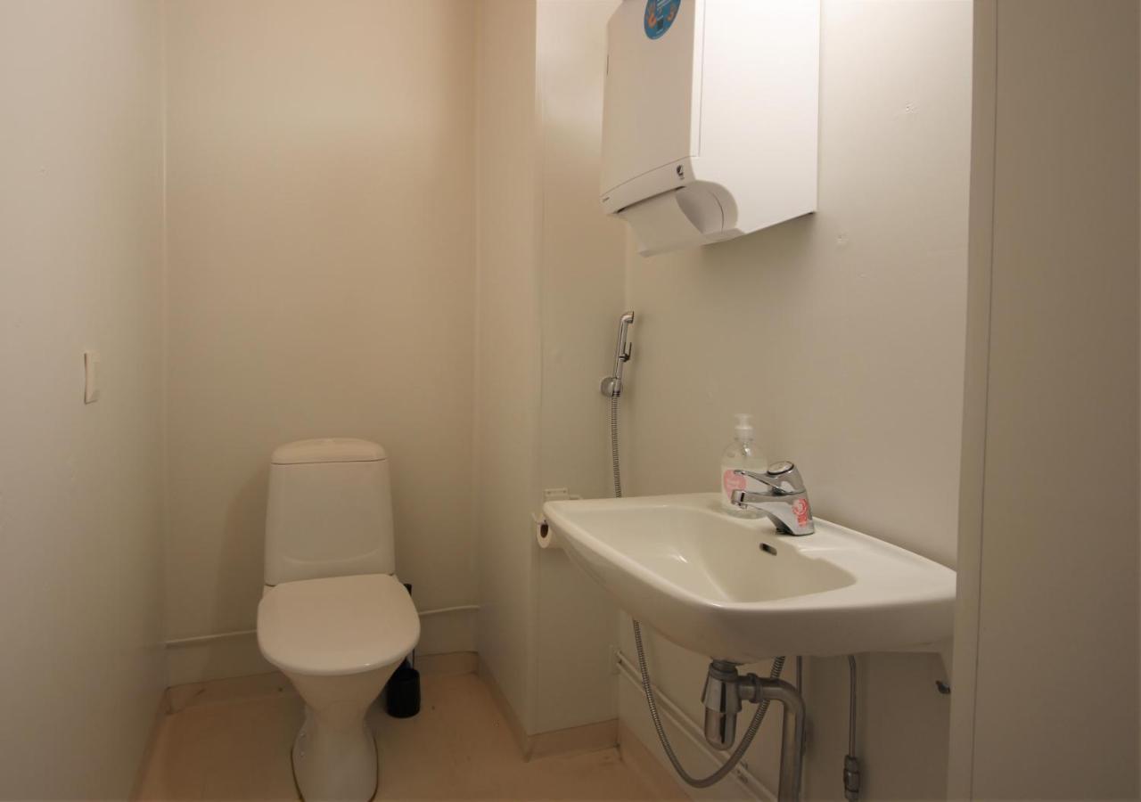 Forenom Hostel Roeykkae Kiljava Kültér fotó